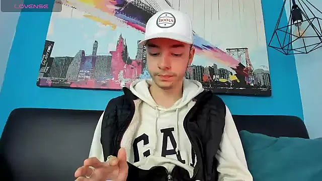 Snapshot of noah_ricci chatting on March 2025 12:26:01 PM noah ricci online show from March 2025 12:26:01 PM