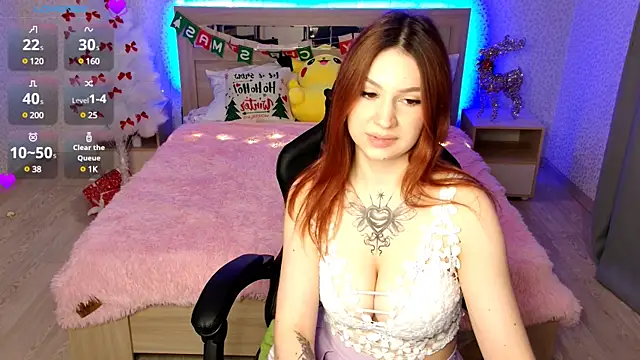 Snapshot of Dina_dee chatting on December 2024 02:22:02 AM Dina dee online show from December 2024 02:22:02 AM