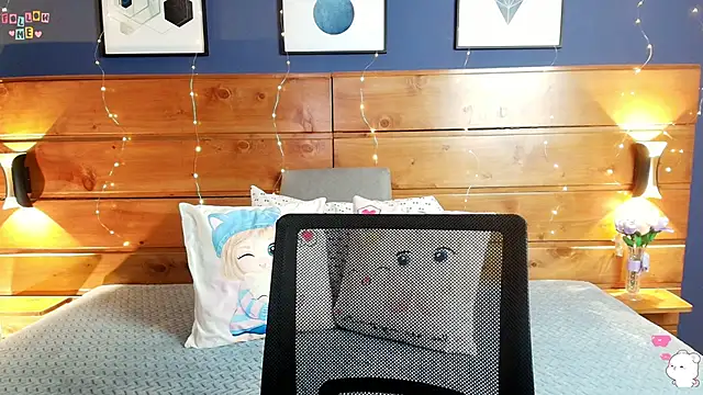 dahiana spark online show from September 2025 08:20:02 PM