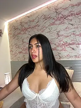 Snapshot of _Danaa chatting on September 2025 06:57:02 PM Danaa online show from September 2025 06:57:02 PM