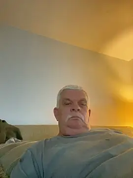 Snapshot of Silver1959 chatting on May 2026 04:56:01 PM Silver1959 online show from May 2026 04:56:01 PM