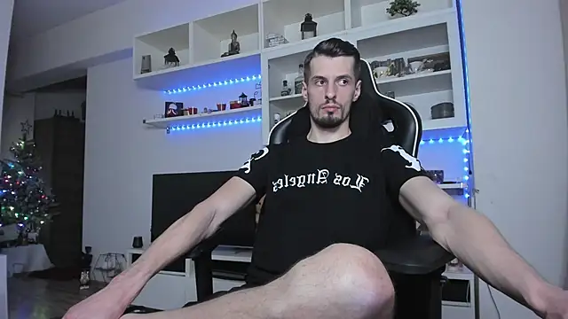 ToddClaytonn online show from January 2026 05:27:02 PM