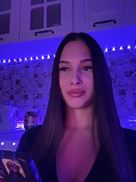 Snapshot of EricaWalls chatting on February 2025 05:09:02 AM EricaWalls online show from February 2025 05:09:02 AM