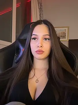 EricaWalls online show from February 2026 07:06:01 PM