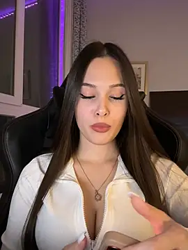 EricaWalls online show from March 2026 08:20:01 PM