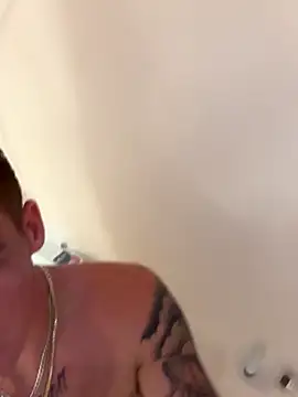 PeytonJohnn online show from September 2025 08:03:01 PM