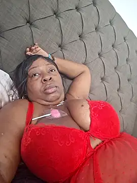 Snapshot of XXXLollipopsJuicy chatting on October 2025 05:44:02 PM XXXLollipopsJuicy online show from October 2025 05:44:02 PM