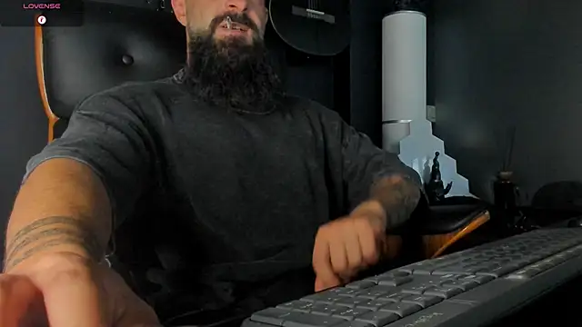 axxelrich  online show from September 2025 05:29:01 AM