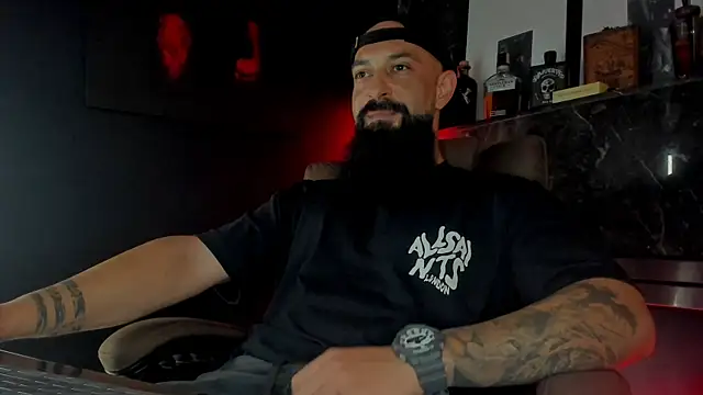 axxelrich  online show from October 2025 05:43:01 PM