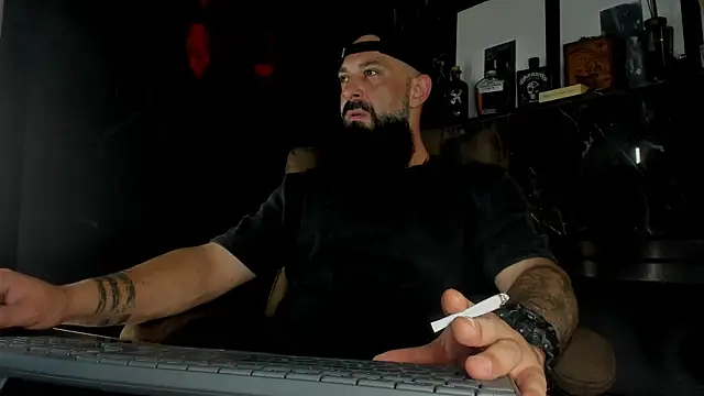 axxelrich  online show from November 2025 01:08:01 AM