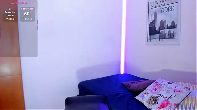 katy giil online show from October 2025 01:01:01 PM