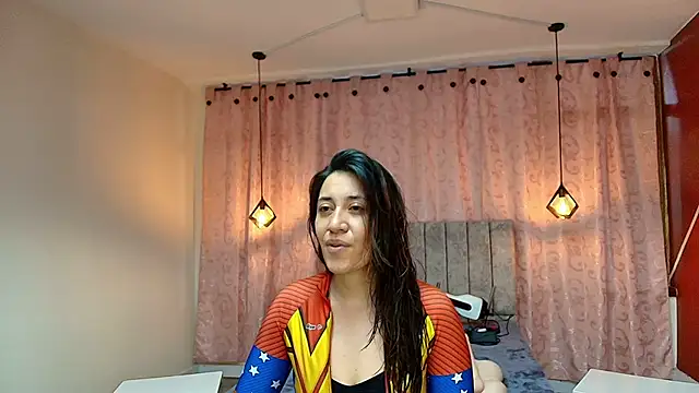 VioletaScott  online show from October 2025 01:20:01 PM