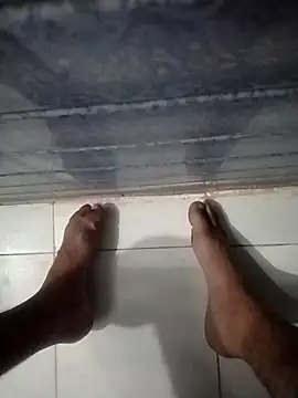 kunalmishra2003 online show from November 2025 12:54:02 AM