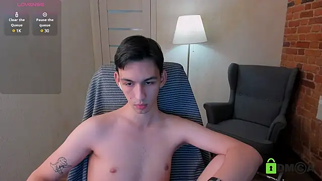 Snapshot of Ul_Tima chatting on December 2024 12:23:01 AM Ul Tima online show from December 2024 12:23:01 AM