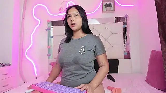 Iam flor online show from January 2025 04:27:01 AM