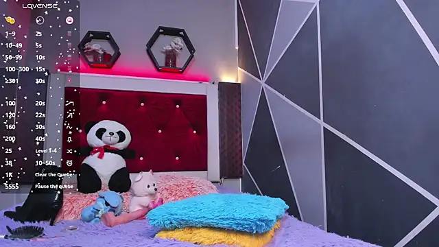 Snapshot of Ariadna_Evangeline chatting on December 2024 06:15:02 AM Ariadna Evangeline online show from December 2024 06:15:02 AM