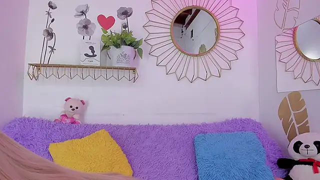 Snapshot of Ariadna_Evangeline chatting on October 2025 06:03:01 AM Ariadna Evangeline online show from October 2025 06:03:01 AM