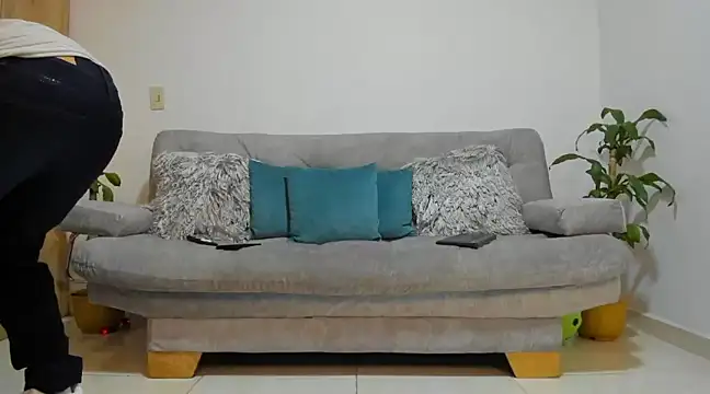 julian wallace online show from December 2024 09:17:01 PM