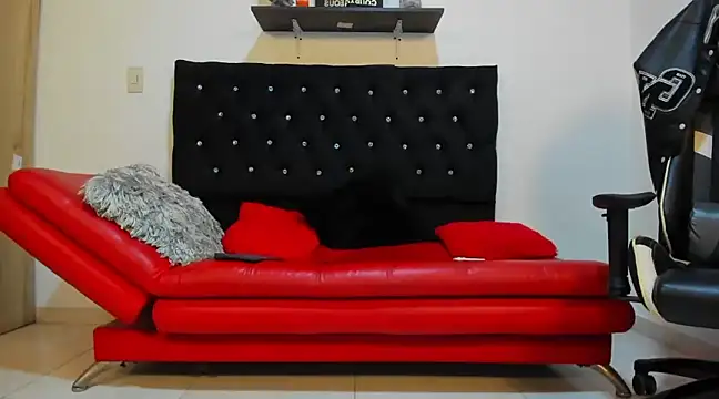 julian wallace online show from February 2025 03:36:02 PM