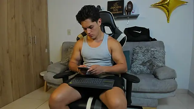 julian wallace online show from January 2026 02:22:02 PM