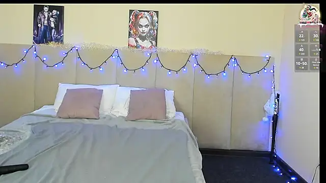 Snapshot of MuscleXXXBarbie chatting on December 2024 06:14:01 AM MuscleXXXBarbie online show from December 2024 06:14:01 AM