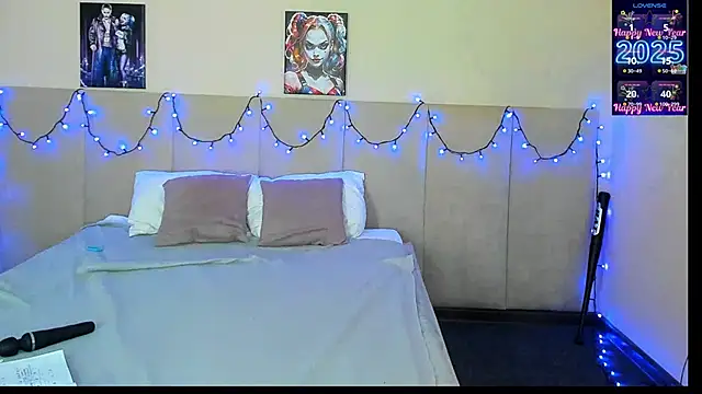 Snapshot of MuscleXXXBarbie chatting on February 2025 01:27:01 AM MuscleXXXBarbie online show from February 2025 01:27:01 AM