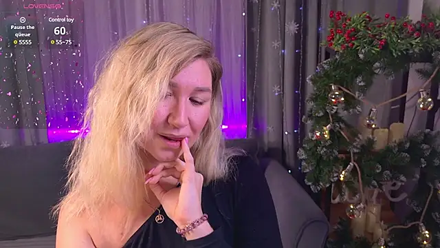 Snapshot of MilaBott chatting on December 2024 07:36:02 AM MilaBott online show from December 2024 07:36:02 AM