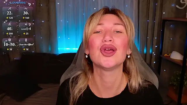 MilaBott online show from February 2026 07:14:02 PM