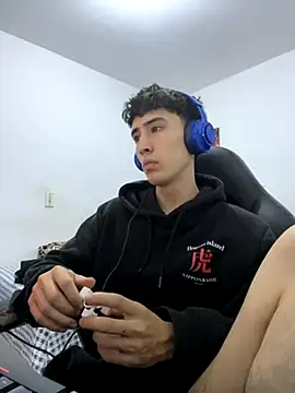 Snapshot of gojo_satoru_18 chatting on October 2025 01:53:02 PM gojo satoru 18 online show from October 2025 01:53:02 PM