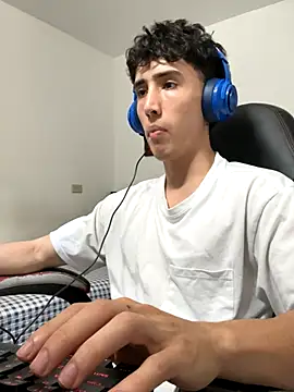 Snapshot of gojo_satoru_18 chatting on October 2025 04:51:02 PM gojo satoru 18 online show from October 2025 04:51:02 PM