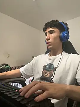 Snapshot of gojo_satoru_18 chatting on October 2025 05:13:02 PM gojo satoru 18 online show from October 2025 05:13:02 PM