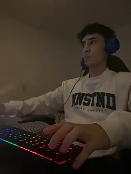 Snapshot of gojo_satoru_18 chatting on October 2025 03:43:02 AM gojo satoru 18 online show from October 2025 03:43:02 AM