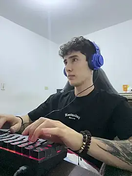 gojo satoru 18 online show from February 2026 01:46:01 AM