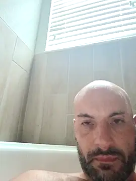 mobydick42085 online show from March 2026 10:28:02 PM