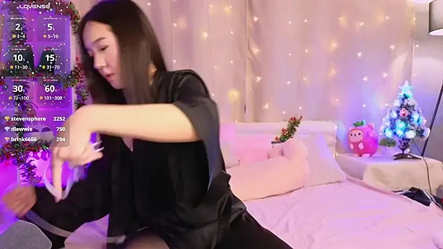 Lin kun online show from December 2024 08:50:01 PM