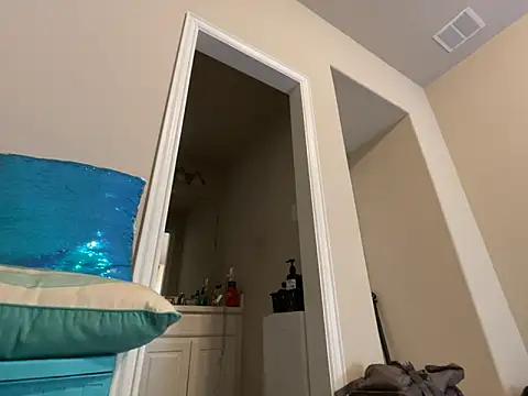 wynterheat online show from October 2025 09:16:01 PM