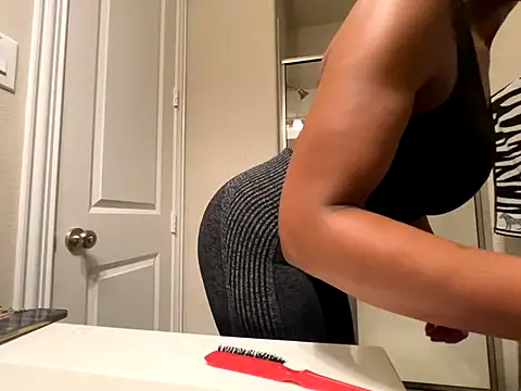 wynterheat online show from November 2025 12:09:02 PM