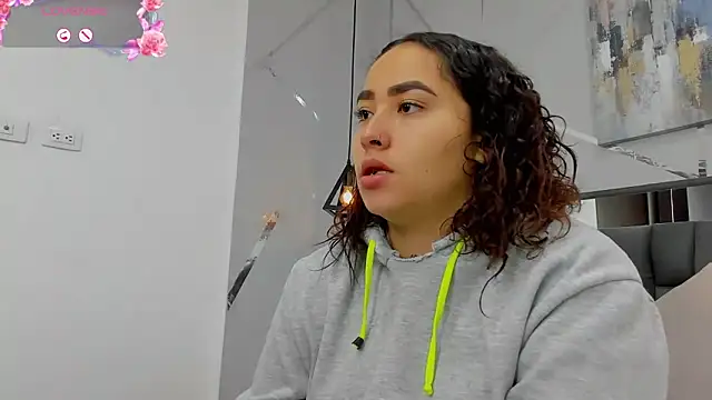 Ayla martinez online show from February 2025 02:03:02 AM