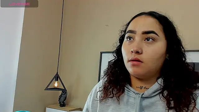 Ayla martinez online show from September 2025 02:02:01 AM