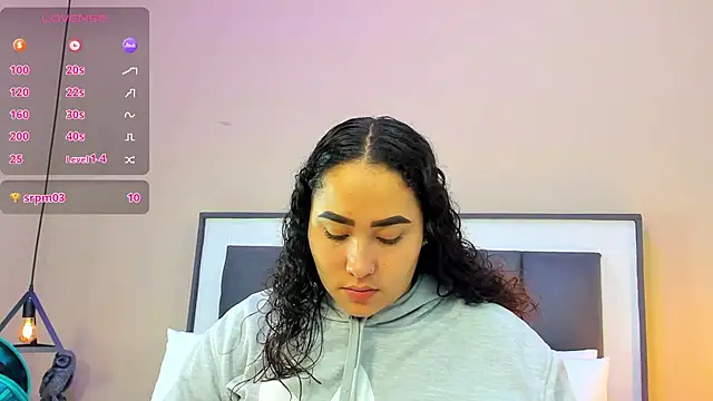 Ayla martinez online show from September 2025 02:02:02 AM