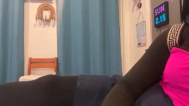 femsissyash online show from February 2026 12:47:02 PM