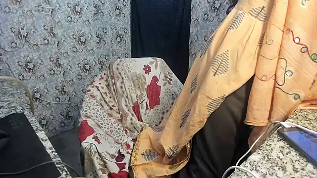 Snapshot of aarjulove chatting on March 2025 05:38:02 PM aarjulove online show from March 2025 05:38:02 PM