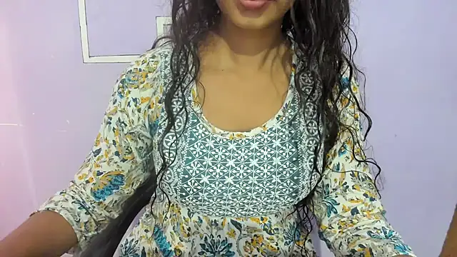 Snapshot of aarjulove chatting on September 2025 08:47:01 AM aarjulove online show from September 2025 08:47:01 AM