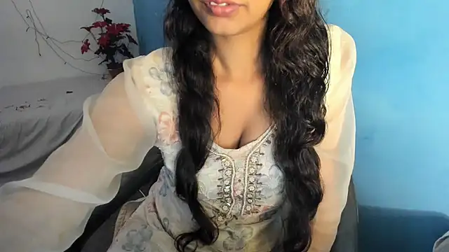 Snapshot of aarjulove chatting on October 2025 08:49:01 AM aarjulove online show from October 2025 08:49:01 AM