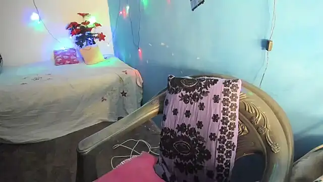 Snapshot of aarjulove chatting on November 2025 12:49:01 PM aarjulove online show from November 2025 12:49:01 PM