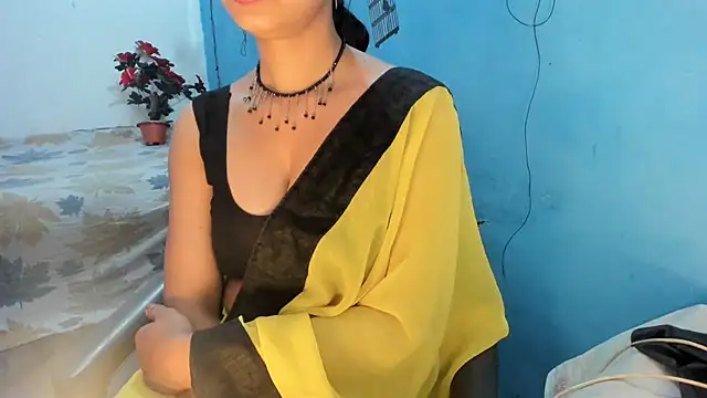 aarjulove online show from March 2026 02:34:01 PM