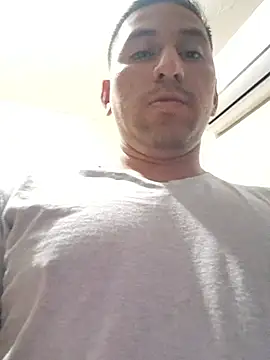 Snapshot of littleboyhot95 chatting on October 2025 11:38:01 PM littleboyhot95 online show from October 2025 11:38:01 PM