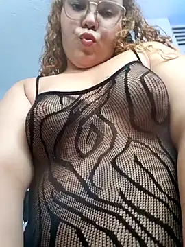 Snapshot of Emma-evans chatting on October 2025 02:04:02 PM Emma-evans online show from October 2025 02:04:02 PM