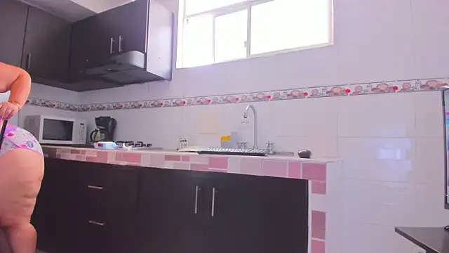 Emma-evans online show from March 2026 07:07:01 PM