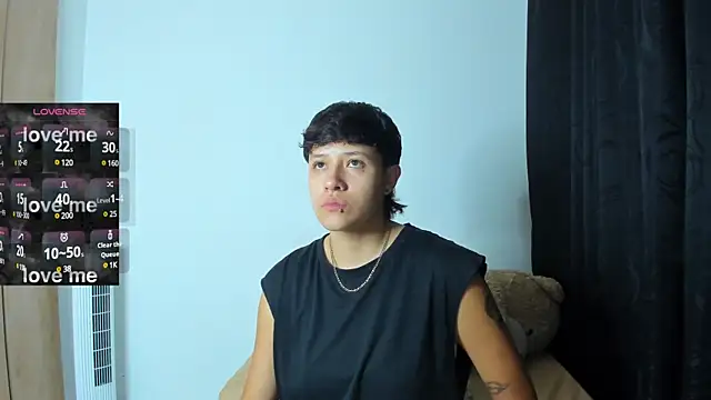 violet casper  online show from December 2024 05:59:02 AM